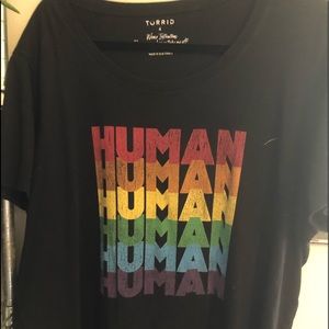 ***EVERYTHING $10 and under bundle 4 for $20***   T-shirt, beautiful graphic